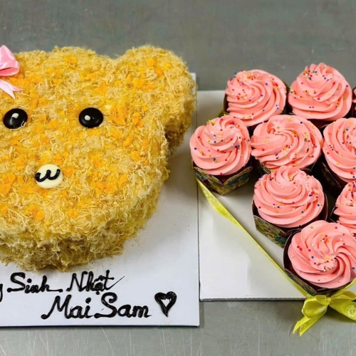 bánh bông lan trứng muối